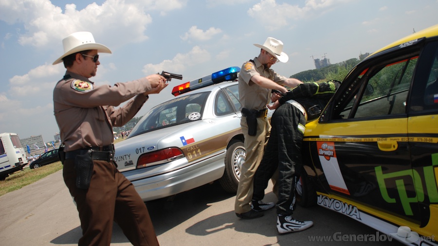 Police_photo_AE_2010_004.jpg